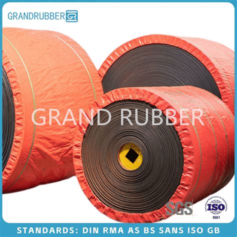 Abrasion Resistant Steel Cord Rubber Conveyor Belt For Shipyards And