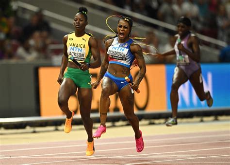 Us Women Match Men With 4x100m Relay Gold Reuters