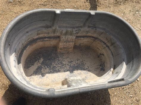 Rubbermaid Agricultural Products Livestock Tank Bigiron Auctions