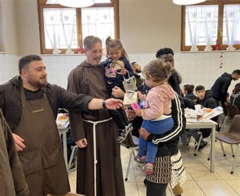 Mensa Dei Poveri Tele Radio Padre Pio