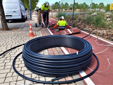 Se inician las obras del plan de despliegue de la fibra óptica en el