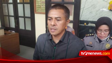 Tersangka Pembunuhan Purnawirawan Tni Di Lembang Dilimpahkan Ke Kejari