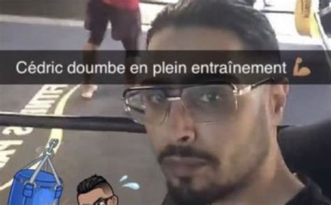 Cédric Doumbe rigole avec Jawad le logeur de terroristes une vidéo