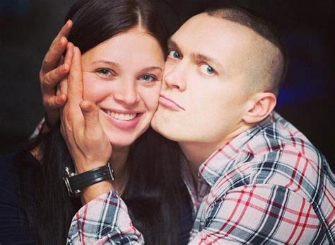 Найголовніша вболівальниця: як виглядає дружина Усика – Точка Зору