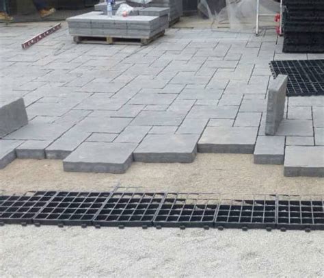 Ecoraster Durable Permeable Paving Systems Lid Paving