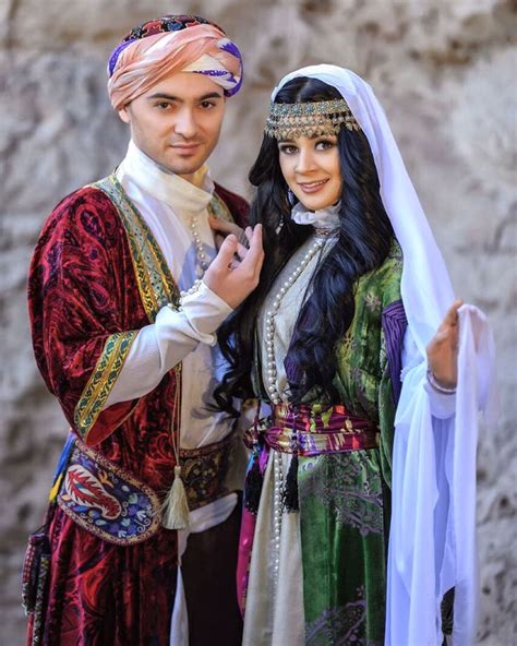Узбеки. Uzbekistan | Этнические наряды, Традиционные платья, Модные эскизы