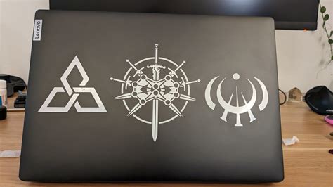 New laptop is looking good. Now I just have to get my wife to set up