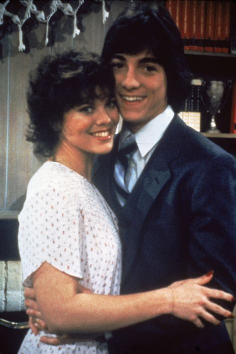 Joanie Loves Chachi Fun Facts About The Short Lived Happy Days Spinoff