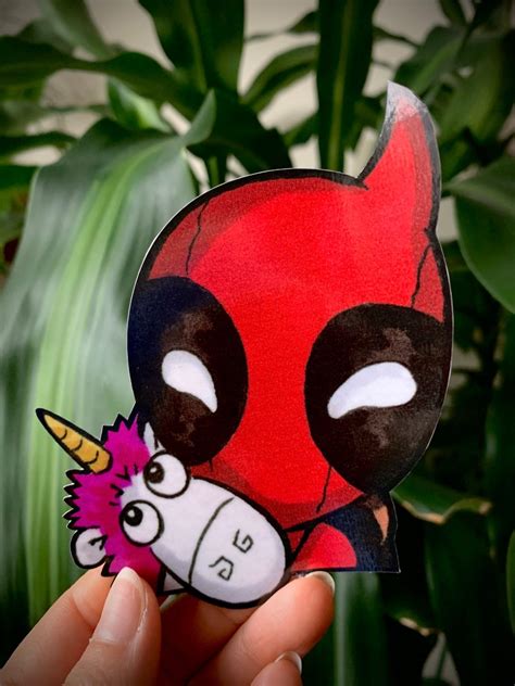 "DEADPOOL UNICORN” PEEKER VINYL STICKER