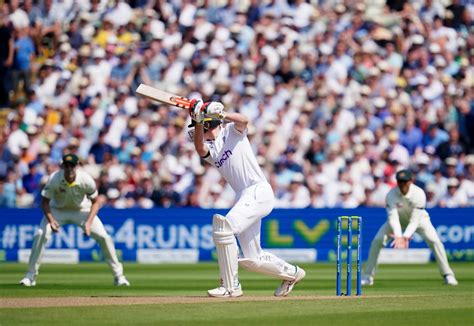 Zak Crawley drove the first ball of the match for four | ESPNcricinfo.com