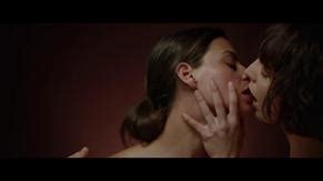 SARA ETIENNE Nude AZNude