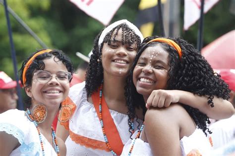 Maior Presença De Negros No Brasil Reflete Reconhecimento Racial Folha Pe