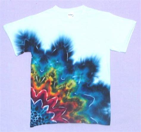 53 Cool Tie Dye Shirt Patterns - The Funky Stitch