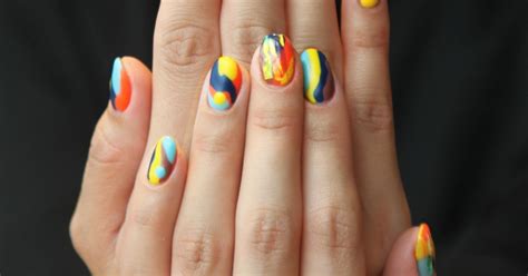 Los Diseños De Uñas Que Reinarán En La Primavera 2020 Del Esmalte Al