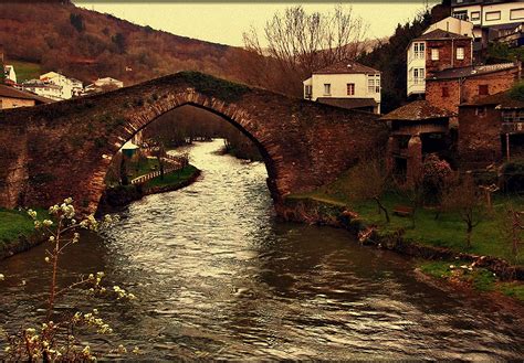 Navia de Suarna - Galicia, Spain