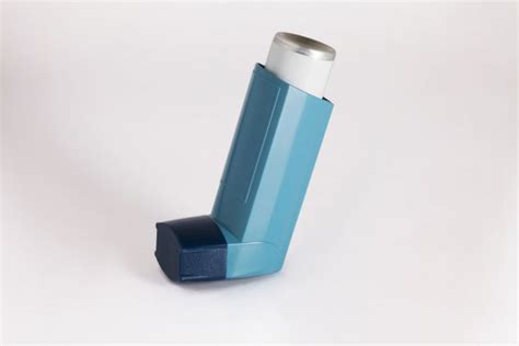 Single Steroid Bronchodilator Treatment Improves Persistent Asthma