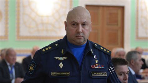 Сергей Суровикин: биография и личная жизнь, жена, рост, карьера и успех ...