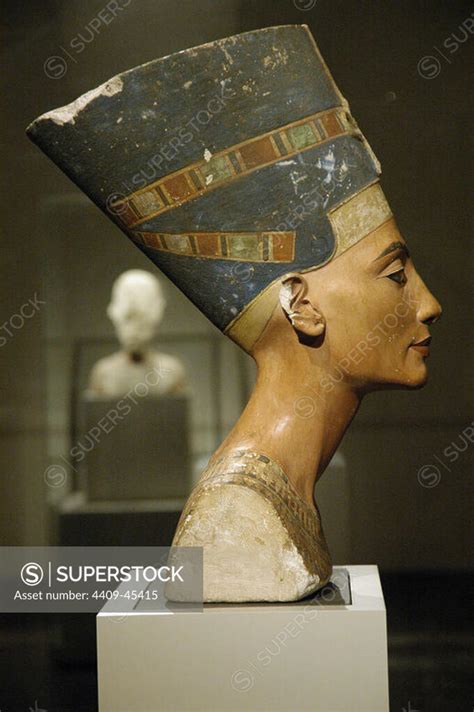 Thutmose Bust Of Nefertiti