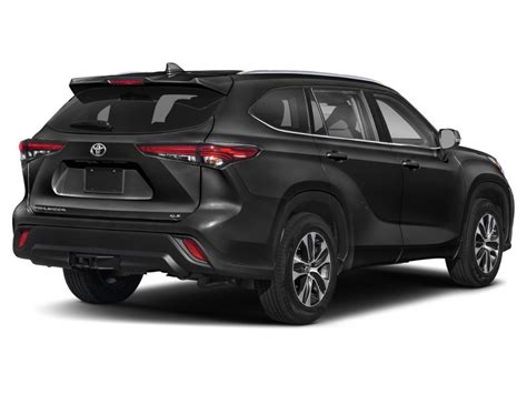 New 2022 Toyota HIGHLANDER XLE In Milford CT