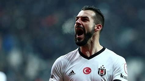 Alvaro Negredo Feda Dedi Duhuliye