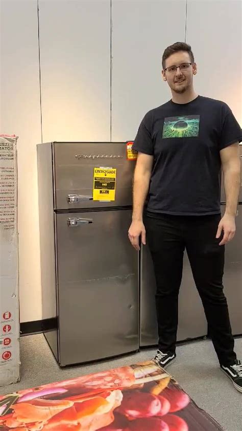 Frigidaire Efr751 Door Apartment Size Refrigerator With 41 Off