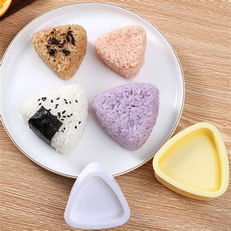 New Diy Sushi Mold Onigiri Rice Ball Food Press Triangular Sushi Maker