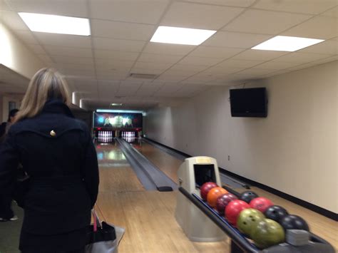 BOWLING AT THE WHITE HOUSE - BECKY'S BLOG