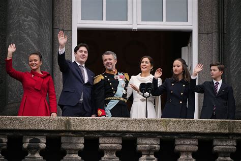 El Rey De Federico De Dinamarca Con Su Mujer La Reina Mary Y Sus