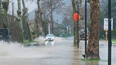 Maltempo In Tutta Italia Al Nord Una Delle Nevicate Pi Forti Degli