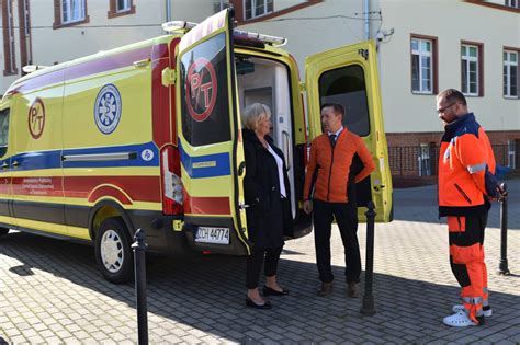 Szpital w Choszcznie zakupił nowy ambulans Twoje Radio Tylko Przeboje