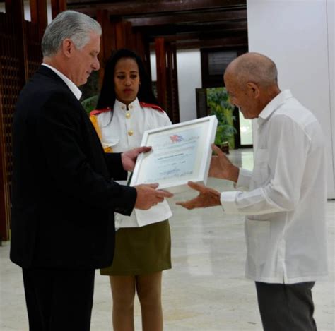 Radio Arimao La Voz De Manicaragua Homenaje A Quienes Integran El Alma