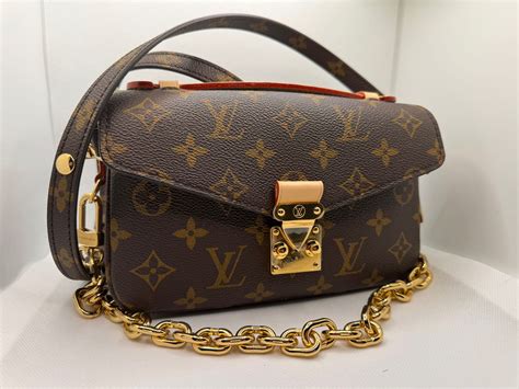 Louis Vuitton Pochette M Tis East West Bag Drawn Bounty