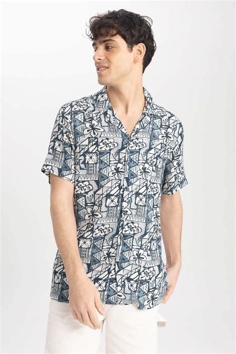 Ecru Man Regular Fit Viscose Printed Short Sleeve Shirt Defacto