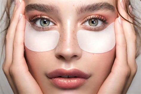 How To Remove Bags Under The Eyes 10 Ways At Home