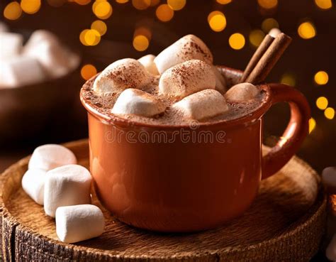 Hot Cocoa With Marshmallow Drink Stock Photo Image Of Liquid Breakfast 334317962