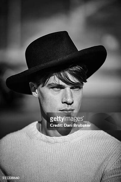 Finn Wittrock Flaunt Magazine December Photos And Premium High Res