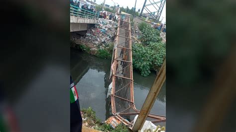 Puente Peatonal Se Desploma En Límites De Neza Y Chimalhuacán Hay Al