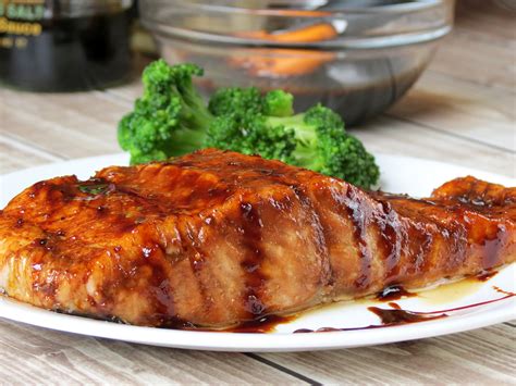 Bourbon Glazed Salmon Yummy Addiction