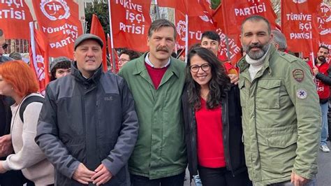 Emek Ve Zg Rl K Ttifak N N Ilk Mitinginde T P In Sahneye Neden