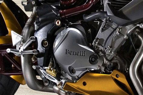 Benelli TNT 1130 Cafe Racer Harga Review Spesifikasi Promo Desember