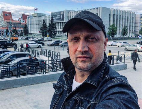Куценко пожаловался на парковку в ЦУМе за 17 тысяч рублей