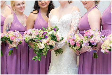 Spring Wedding At The Kentucky Castle And Limestone Hall In Lexington Ky