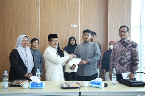 UPZ UIN SMH Banten Salurkan Dana Bantuan Pendidikan Kepada 38 Mahasiswa