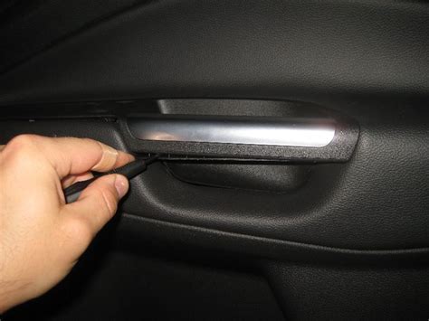 2013 2016 Ford Escape Interior Door Panel Removal Guide 005