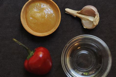 Sriracha Recipe How To Make Your Own Hot Sauce Huffpost