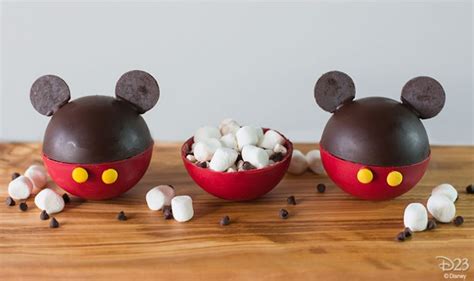 Mickey Hot Cocoa Surprise Recipe D
