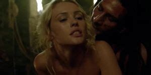 Hannah New And Jessica Parker Kennedy Nude Black Sails S E Jessica Black Tnaflix