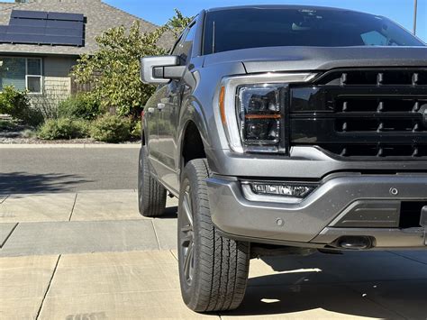 Rough Country Power Running Boards E Steps F150gen14 2021 Ford