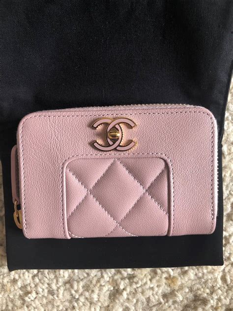 Chanel Card Wallet On Mercari Card Wallet Wallet Chanel Wallet