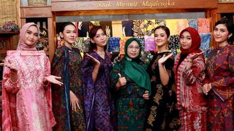 Lirik Lagu Sehelai Batik By Miranti Serad Cocok Dinyanyikan Di Hari